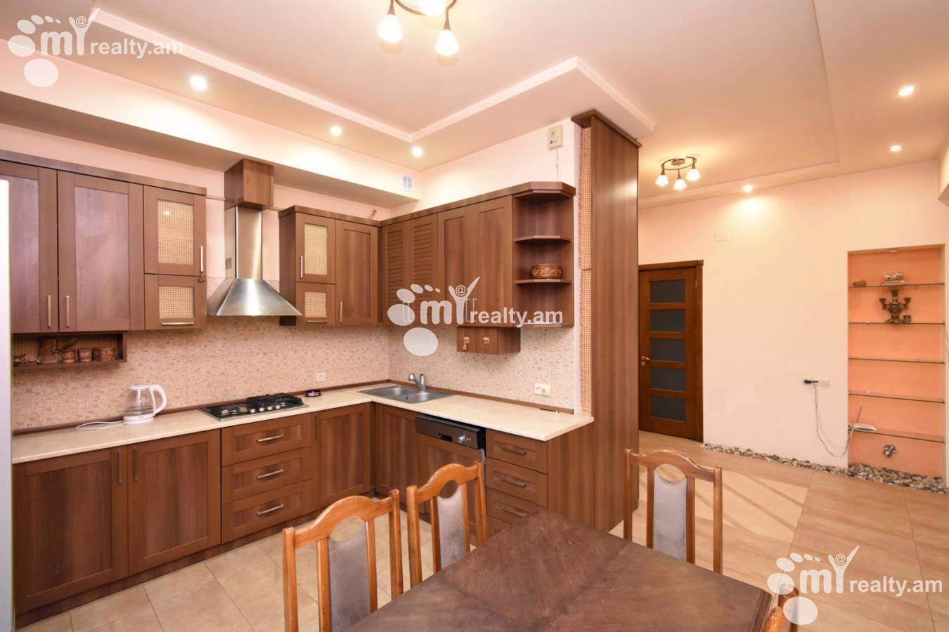 Купить 3 комнатную квартиру Баграмян пр(Арабкир), Арабкир Ереван, 156243