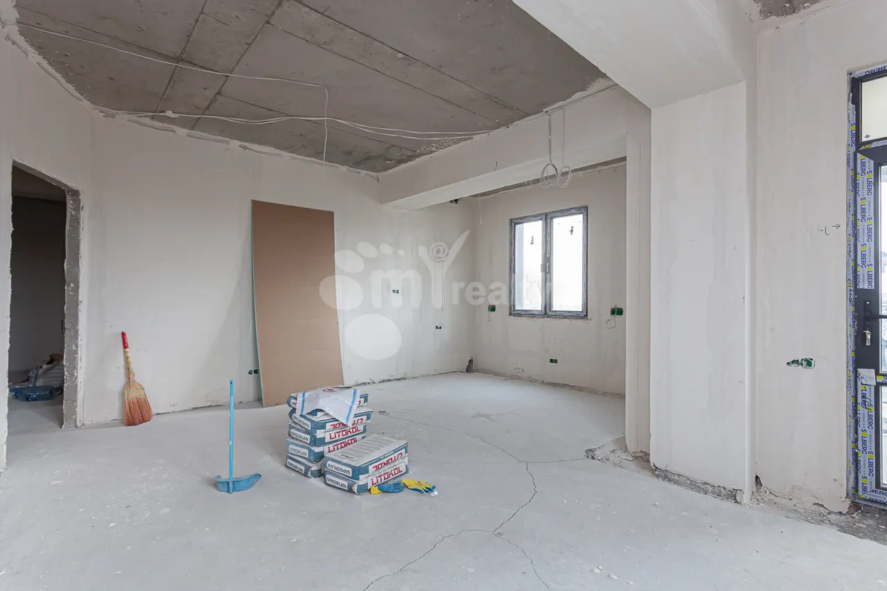 3 bedroom apartment for sale Hasratyan st., Adjapnyak Yerevan, 157406