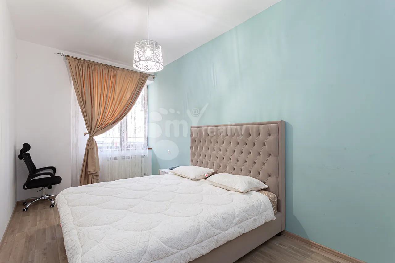 3 bedroom apartment for sale خیابان آرگیشتی, مرکز شهر ایروان, 157269