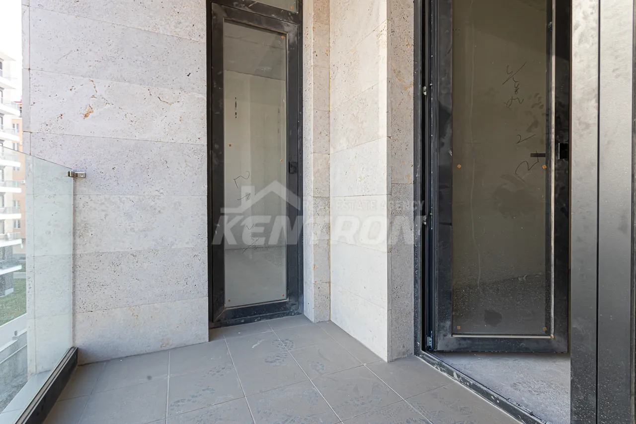 3 bedroom apartment for sale Antarayin, Rue Leonid Azgaldyan, Center Yerevan, 157855