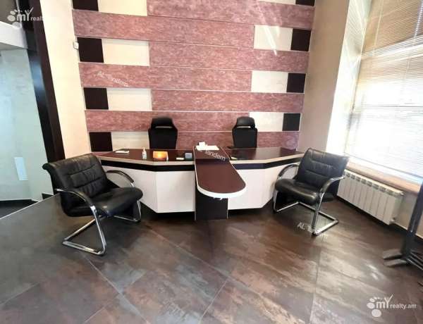 komercion-vacharq-Yerevan-Center