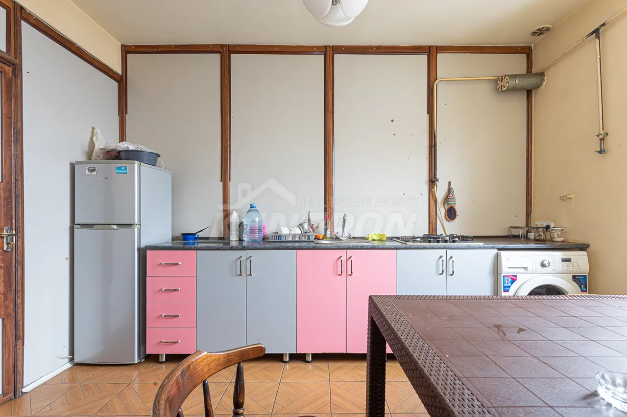 Commercial property for sale K. Ulnetsi St, Quanaquère-Zeytoun Yerevan, 159445