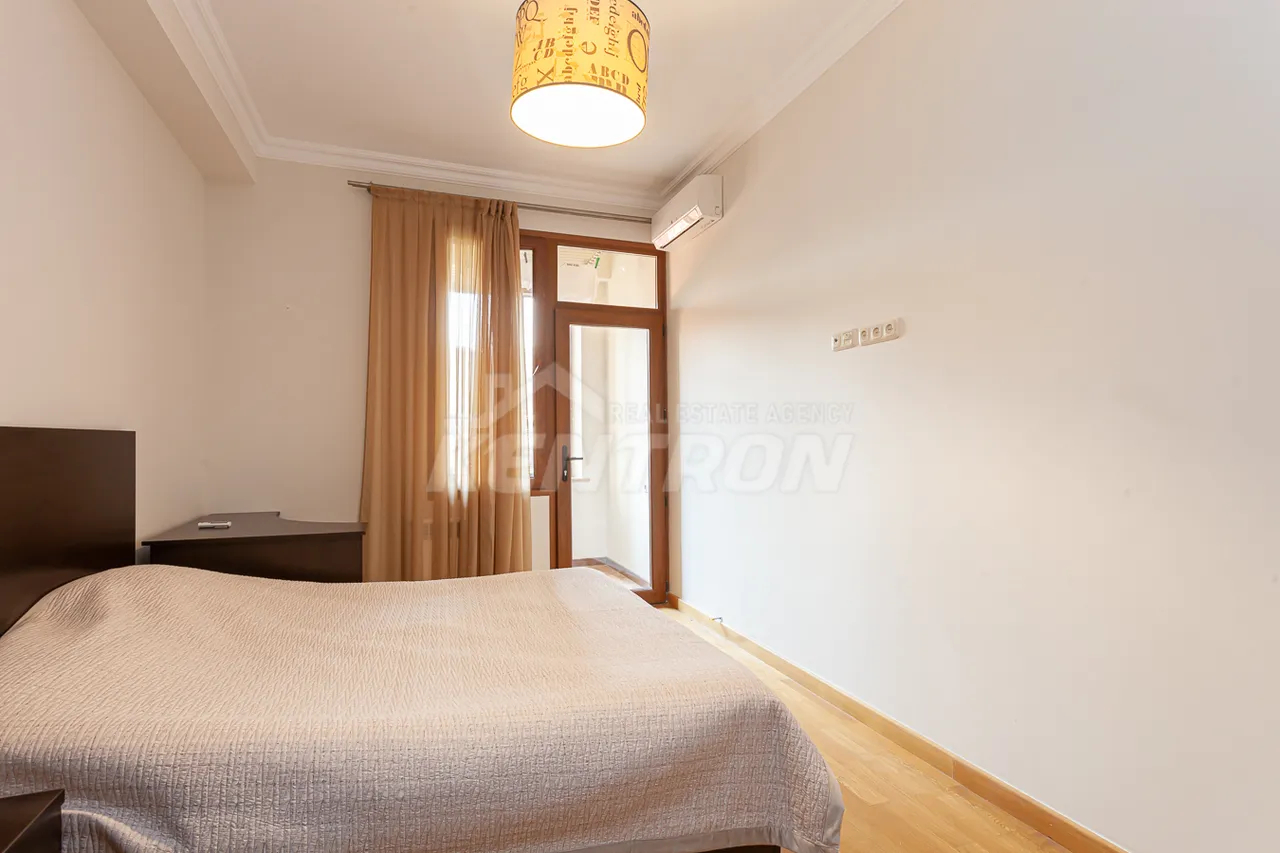 3 bedroom apartment for sale خیابان آرام, مرکز شهر ایروان, 157330