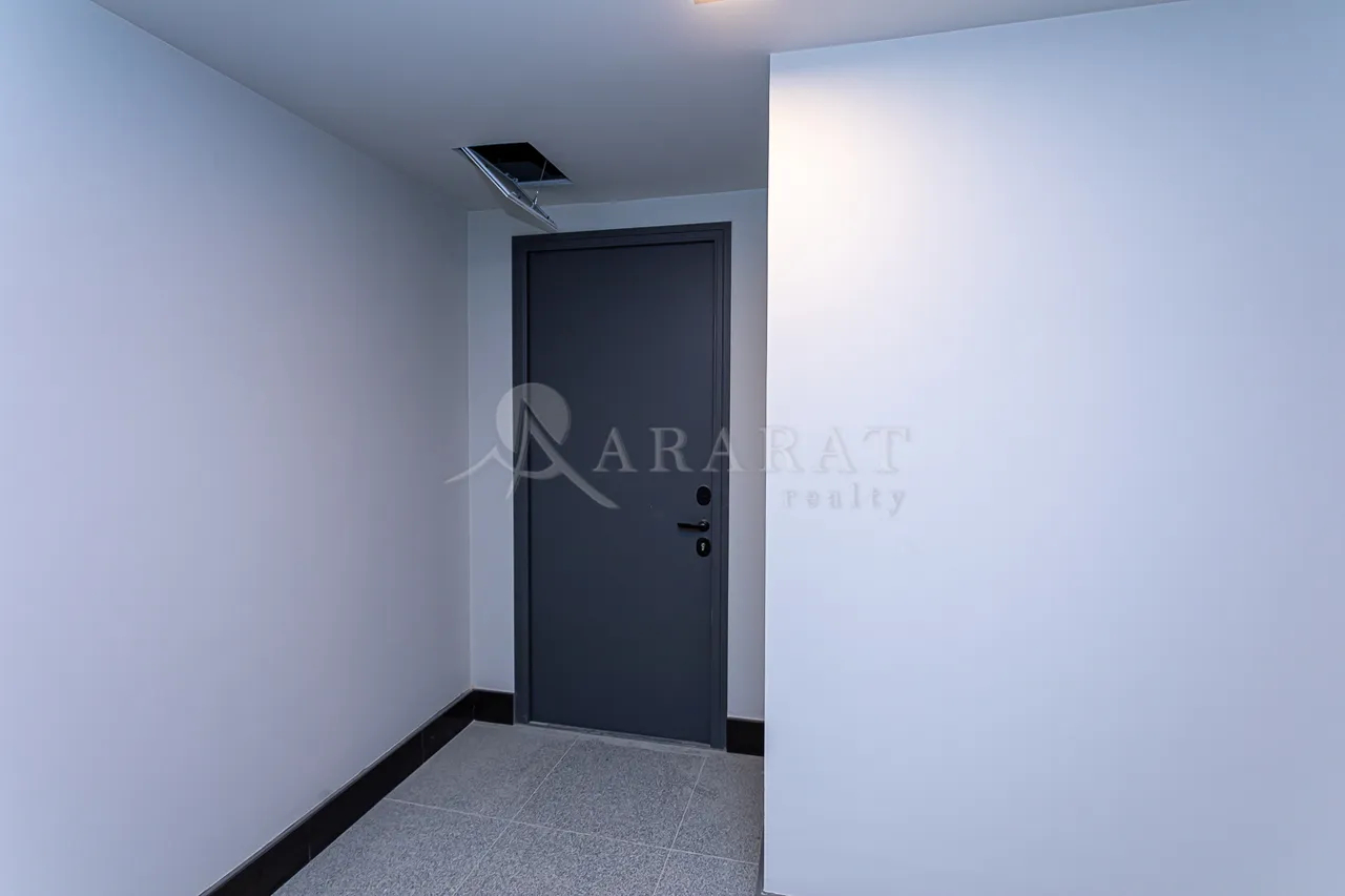 4 bedroom apartment for sale خیابان لئو, مرکز شهر ایروان, 157439