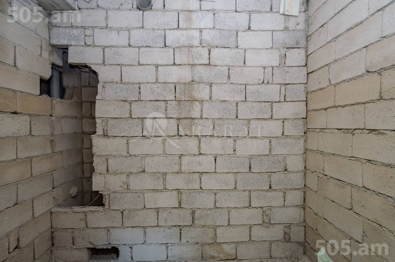 3 bedroom apartment for sale Abovyan St, Center Yerevan, 153901