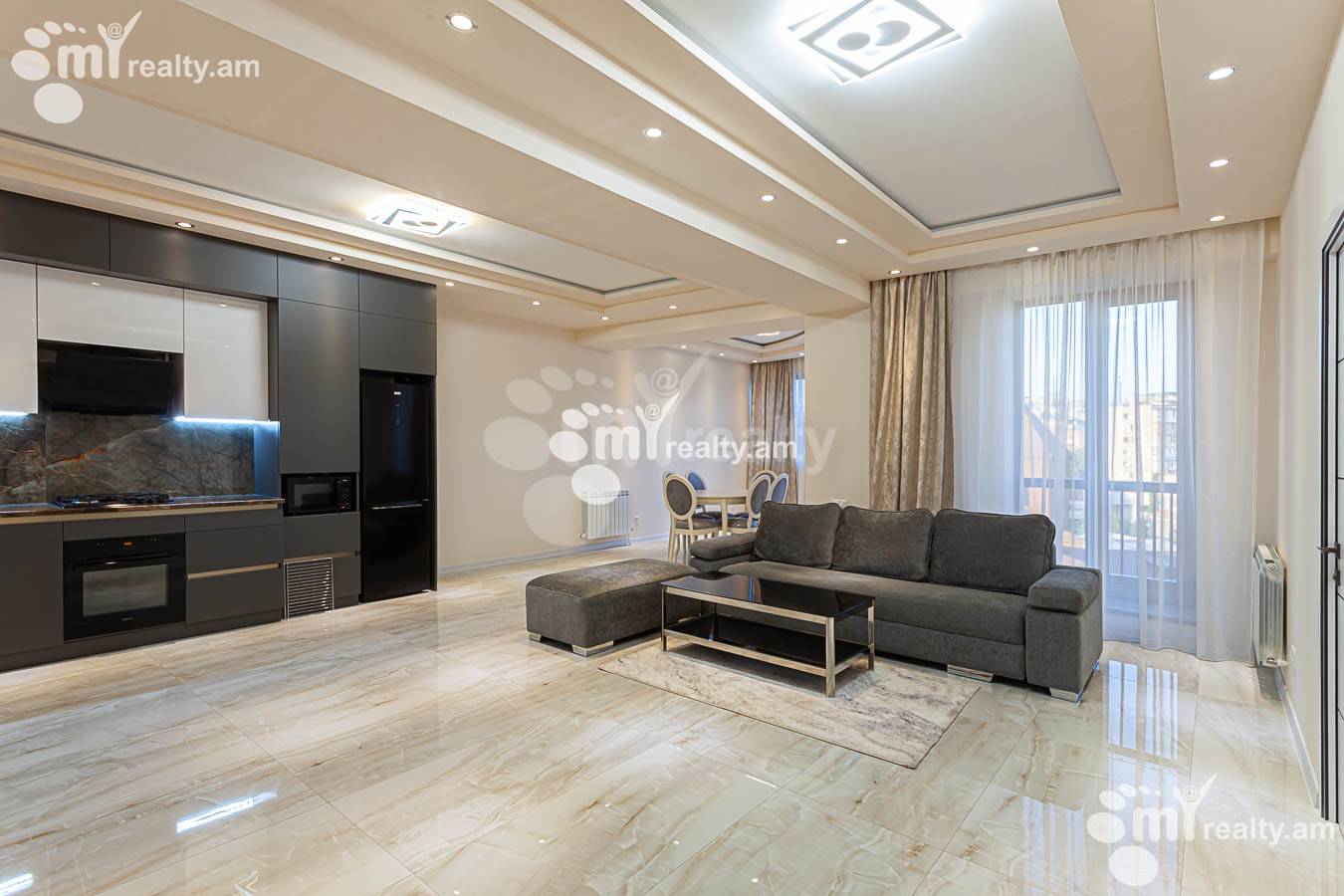 3 bedroom apartment for rent خیابان پارونیان, مرکز شهر ایروان, 153194