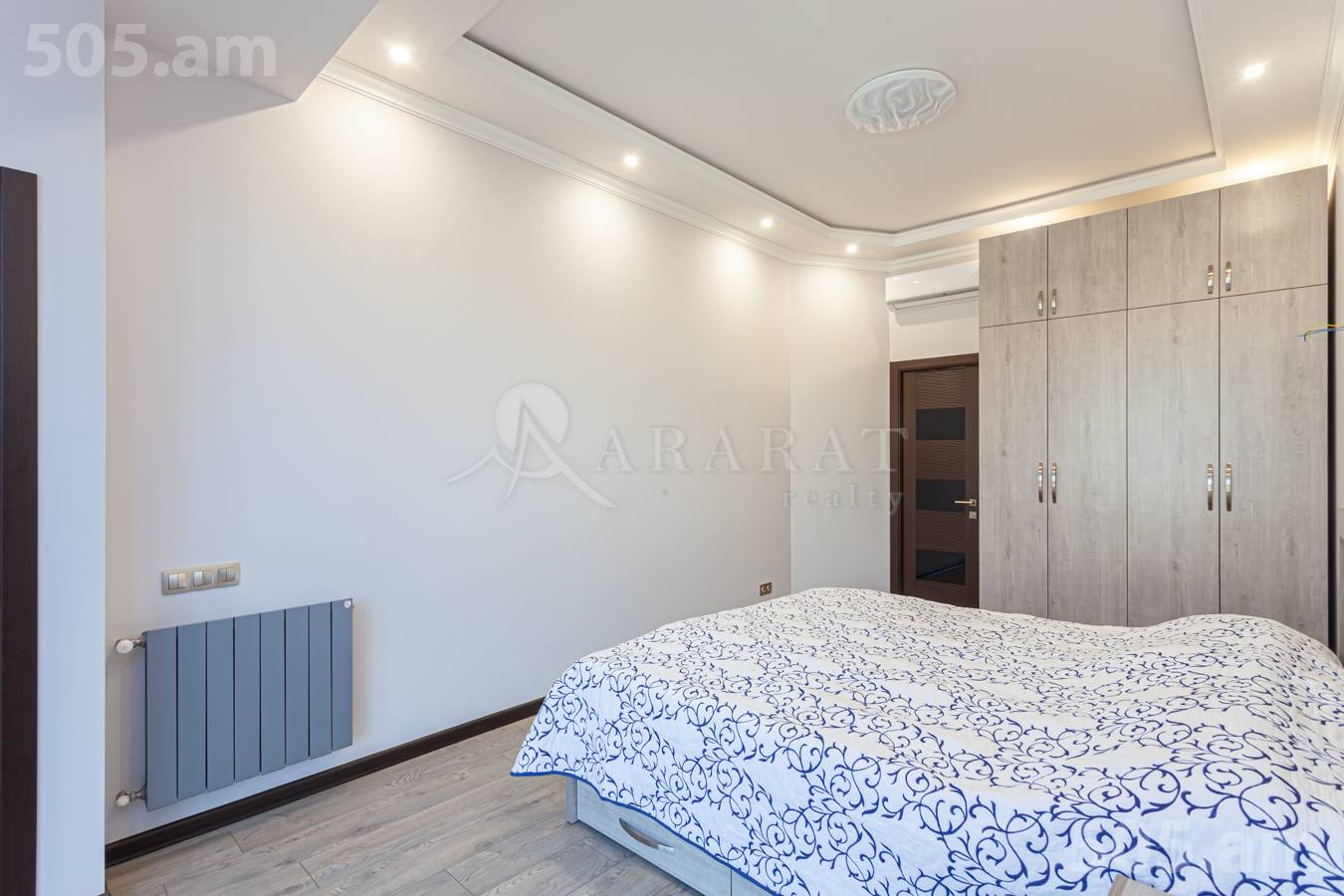 3 bedroom apartment for sale Nalbandyan St, Center Yerevan, 150864
