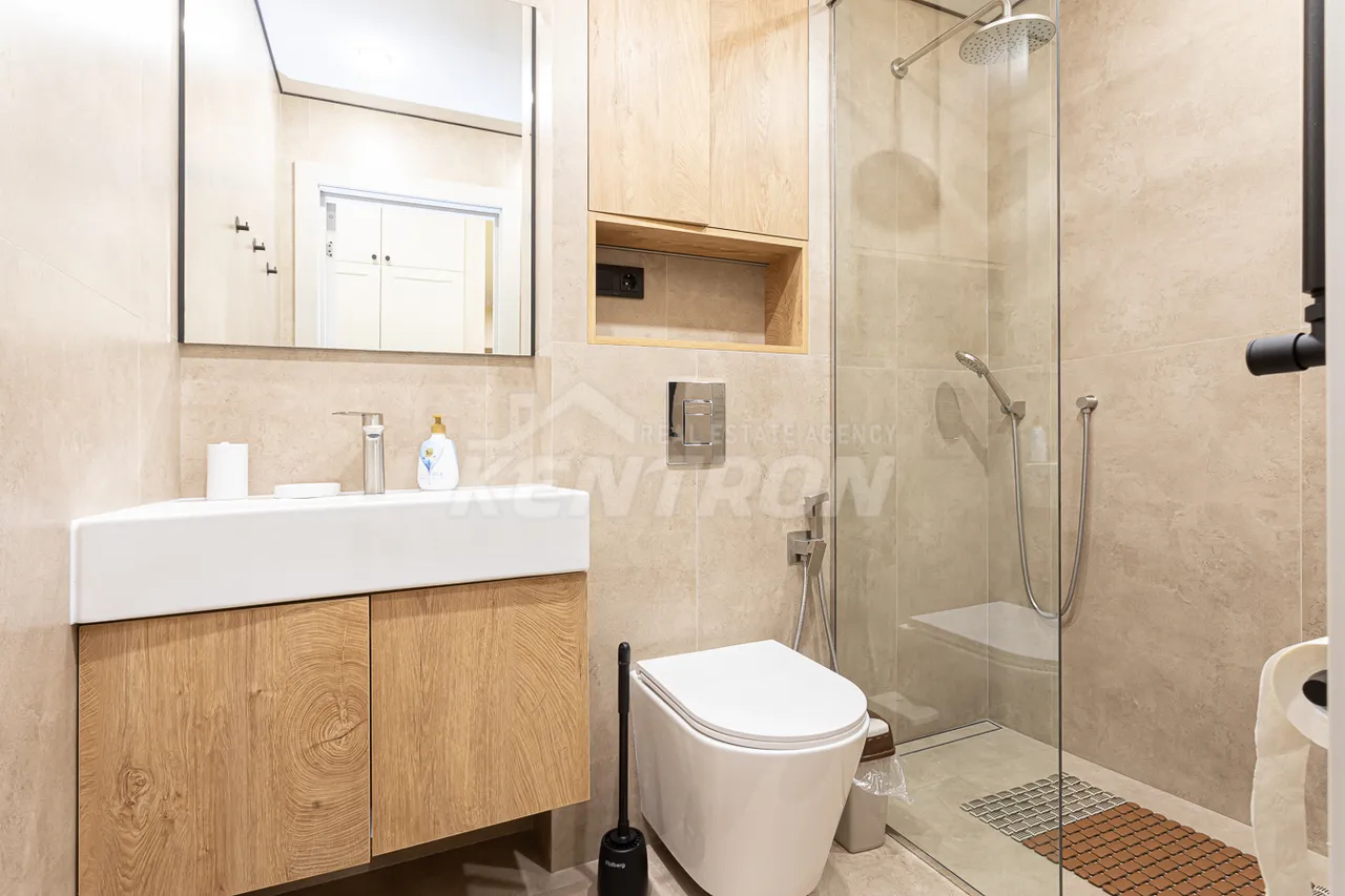 3 սենյականոց բնակարան վարձով Թամանյան փող, Կենտրոն Երևան, 158858