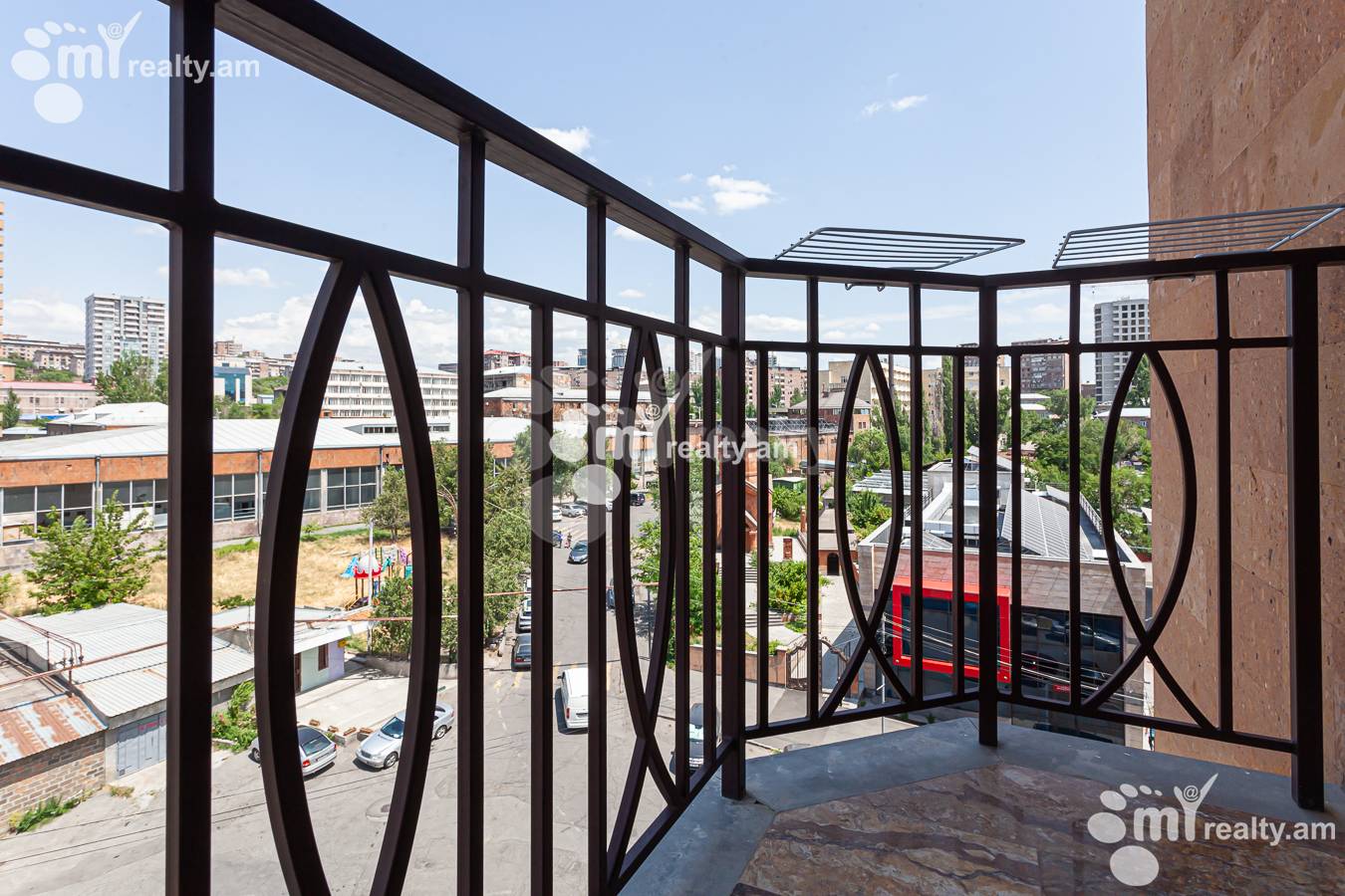 3 սենյականոց բնակարան  Ներսիսյան փող., Քանաքեռ-Զեյթուն Երևան, 155727