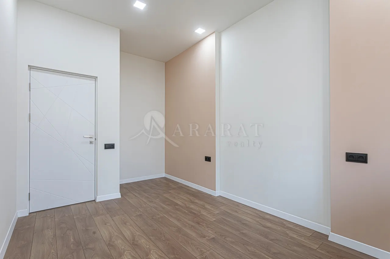 3 bedroom apartment for sale Malkhasiants St, Arabkir Yerevan, 157859