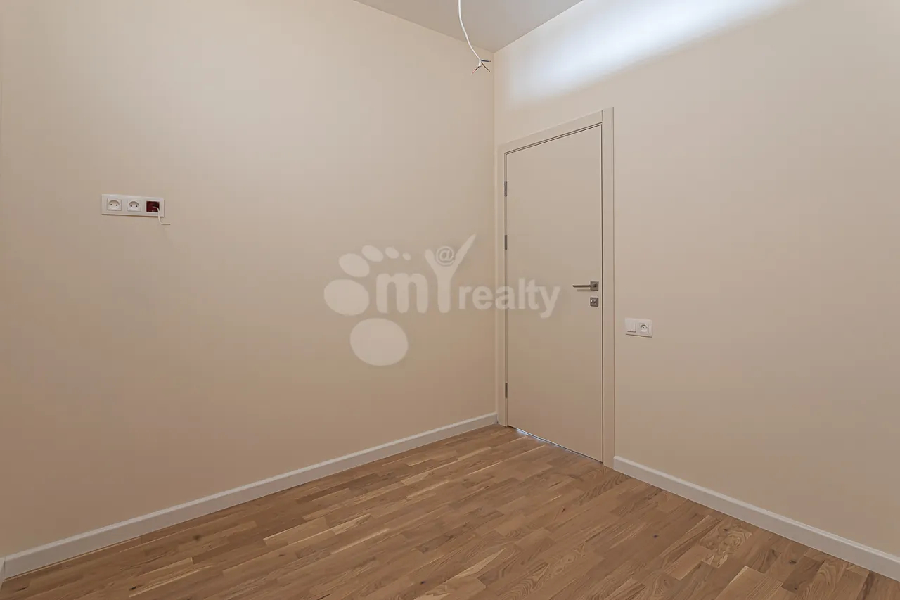 4 bedroom apartment for sale Vratsakan St, Arabkir Yerevan, 157658