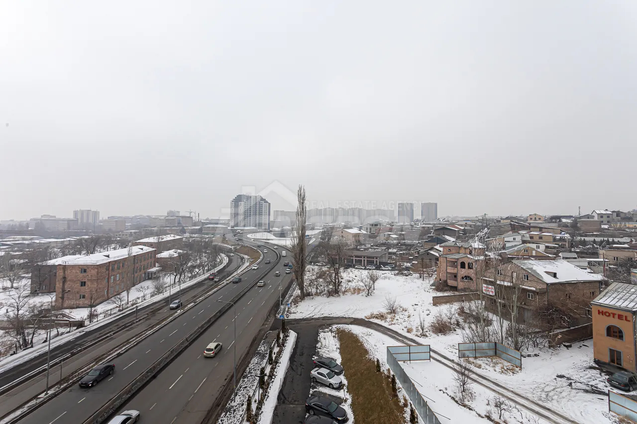 3 սենյականոց բնակարան  Գևորգյան փող․, Դավթաշեն Երևան, 159187