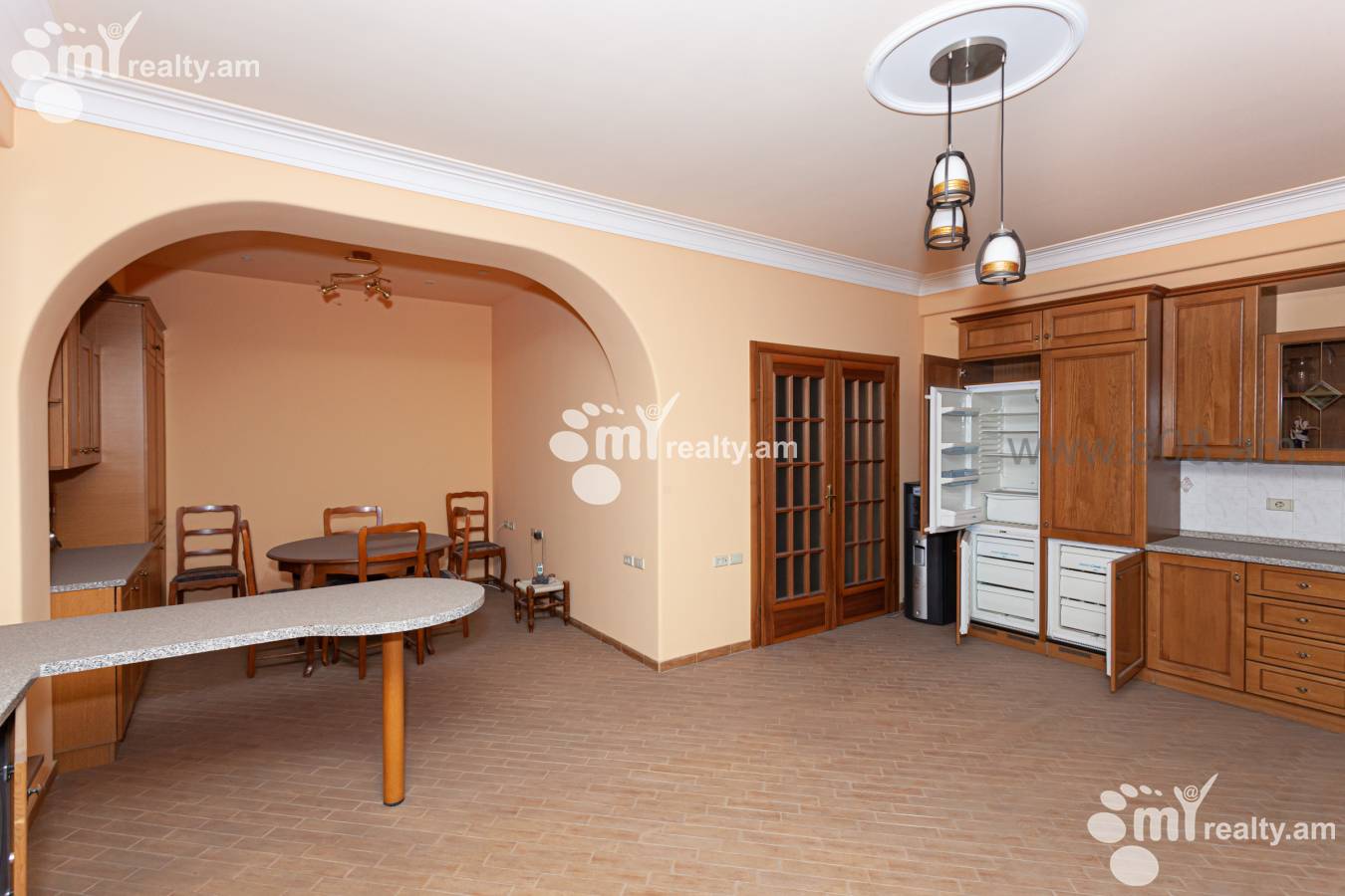 6 սենյականոց բնակարան  Ա. Ավետիսյան փող, Արաբկիր Երևան, 126749