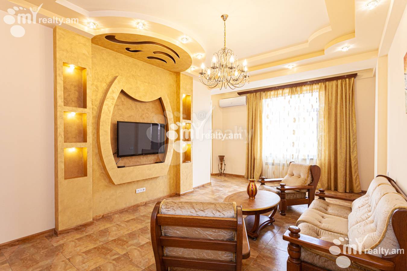 3 bedroom apartment for rent Aram St, Center Yerevan, 151306