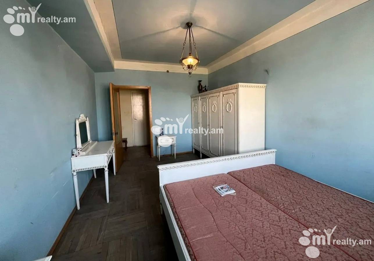 3 սենյականոց բնակարան  Արծրունու փող, Արաբկիր Երևան, 157966