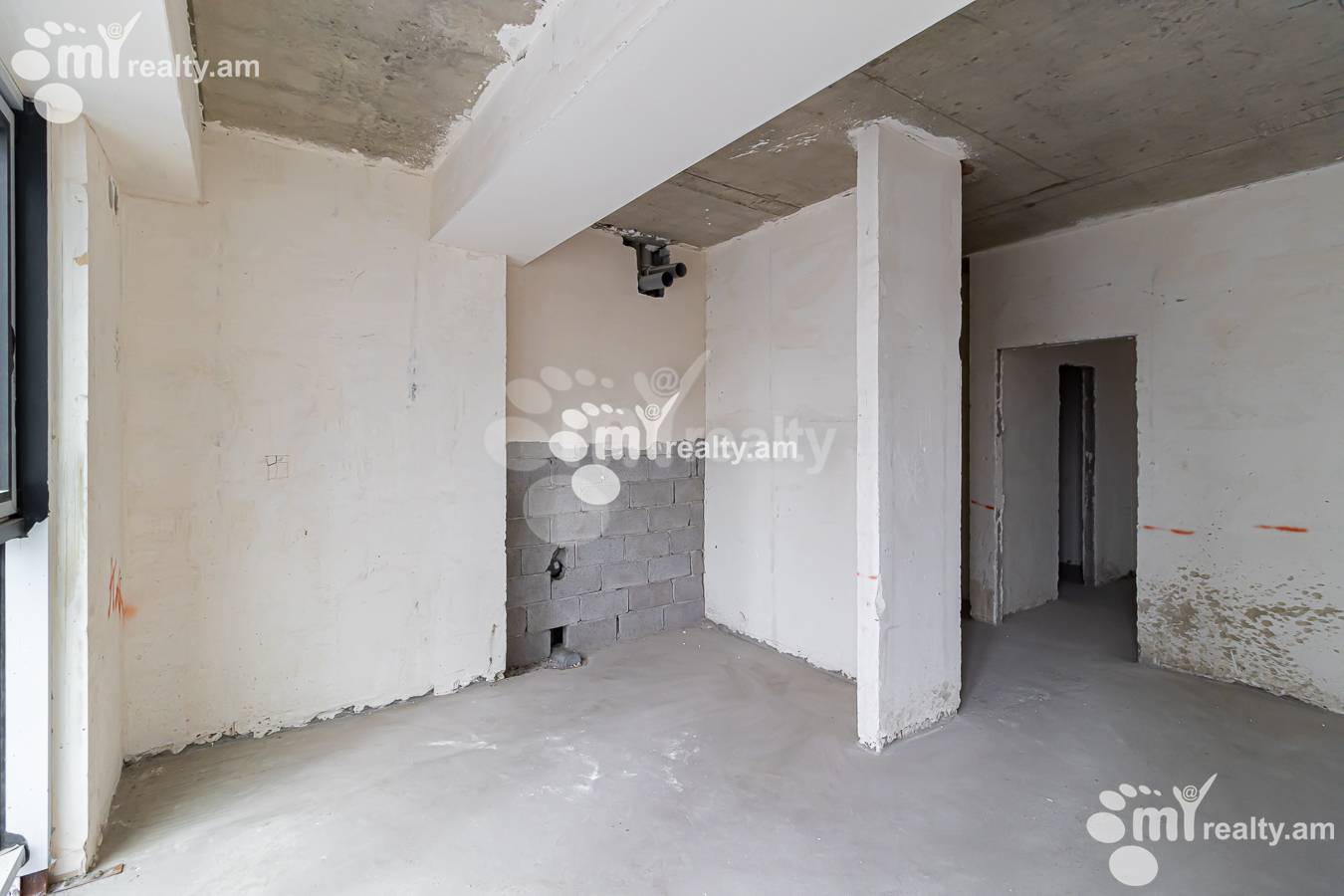 3 bedroom apartment for sale خیابان کومیتاس, عربگیر ایروان, 154381