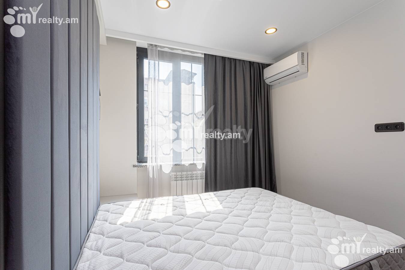 2 bedroom apartment for rent Ghazar Parpetsi St, Center Yerevan, 156782