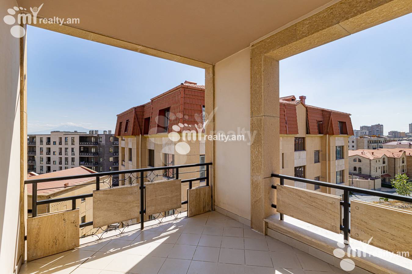 3 bedroom apartment for sale خیابان آنتارایین, مرکز شهر ایروان, 154889
