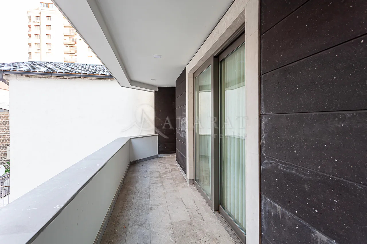 4 սենյականոց բնակարան վարձով Բուզանդի փող, Կենտրոն Երևան, 158868