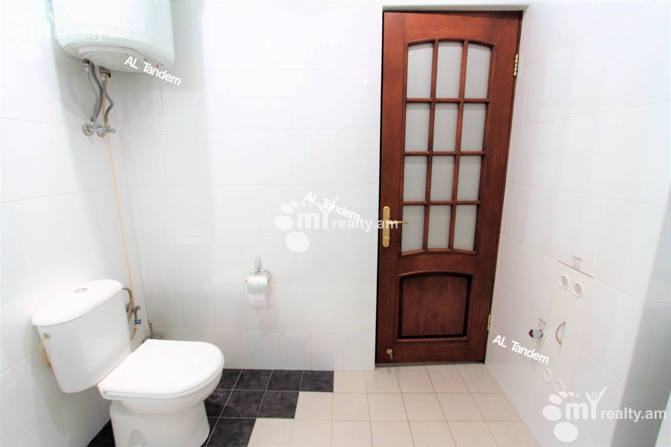 3 bedroom apartment for sale Teryan St, Center Yerevan, 158579