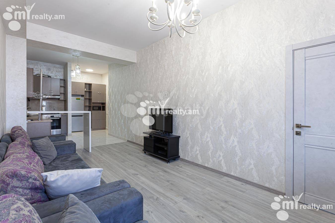 Купить 3 комнатную квартиру Налбандян ул, Центр Ереван, 155043