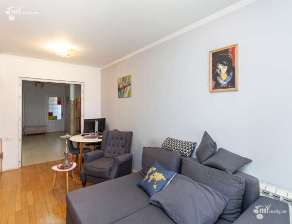 3-senyakanoc-bnakaran-vacharq-Yerevan-Center