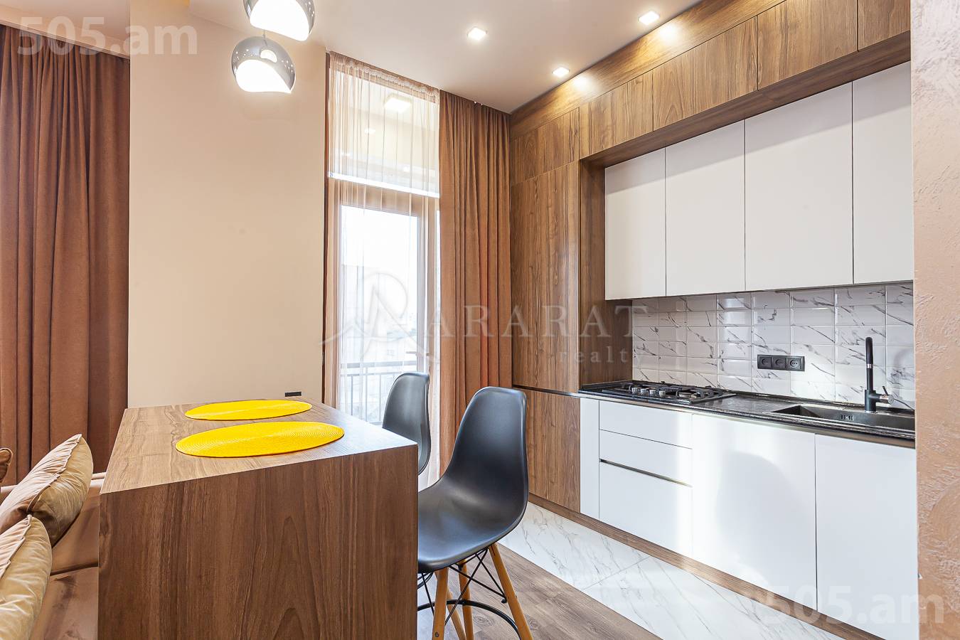 3 bedroom apartment for sale خیابان میکویان, داوتاشِن ایروان, 152095