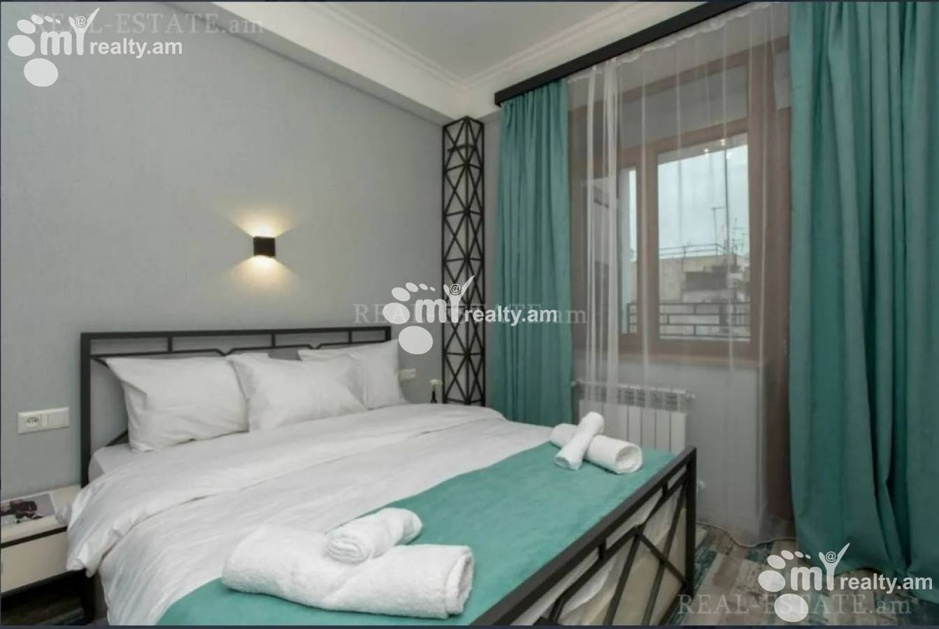 3 սենյականոց բնակարան  Եկմալյան փող, Կենտրոն Երևան, 145204