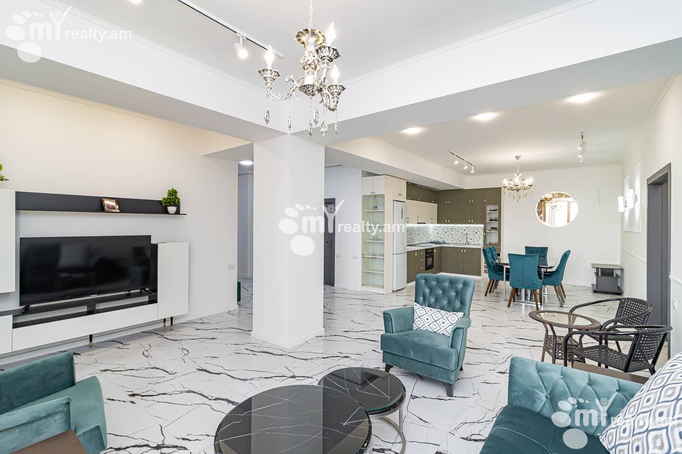 4 bedroom apartment for sale خیابان پارونیان, مرکز شهر ایروان, 143207