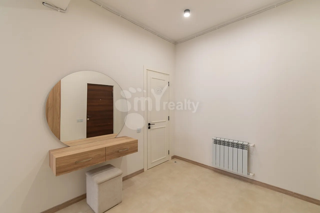 2 bedroom apartment for sale Antarayin St, Center Yerevan, 158746