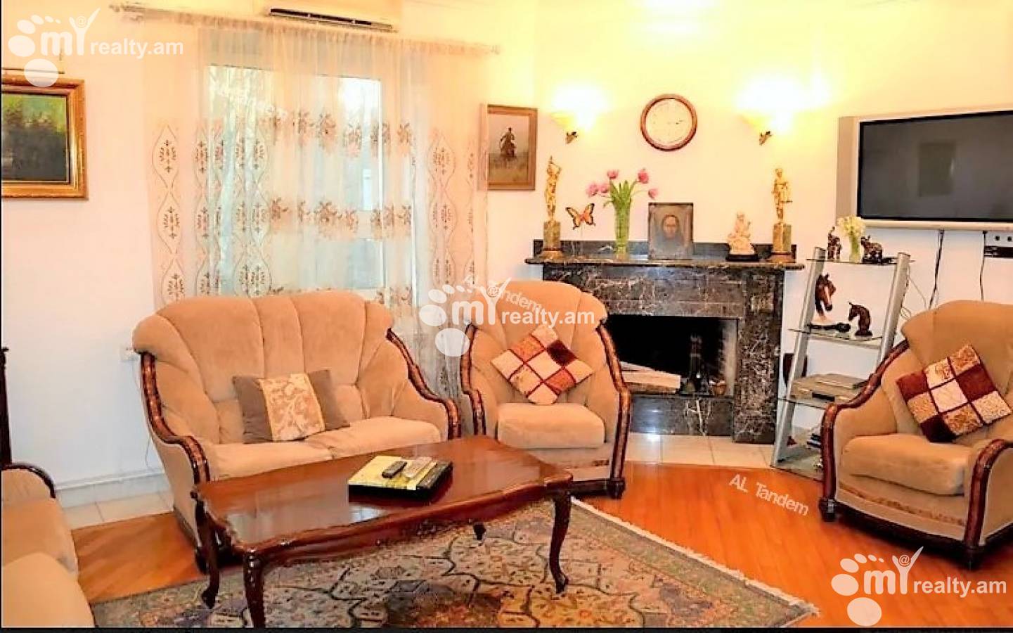 3 bedroom apartment for sale Isahakyan St, Center Yerevan, 137900