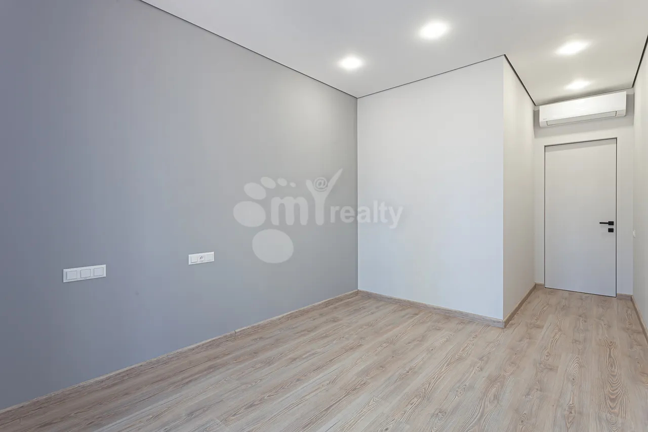 4 bedroom apartment for sale Davit Anhaxt St, Qanaqer- Sejtun Yerevan, 161609