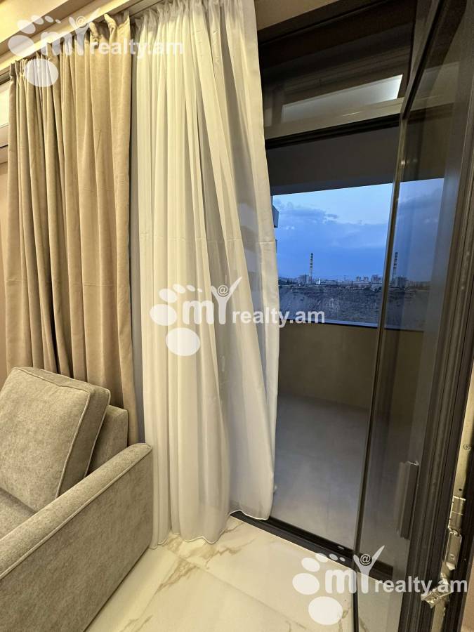 3 սենյականոց բնակարան վարձով Միկոյան փող, Դավթաշեն Երևան, 152426