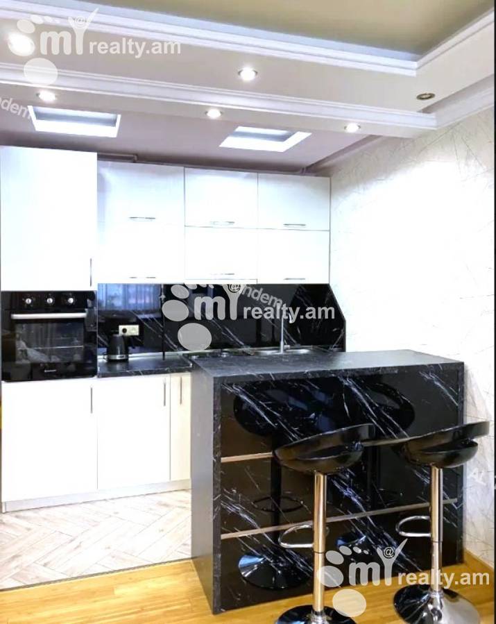 3 սենյականոց բնակարան  Վարդանանց փող, Կենտրոն Երևան, 147777