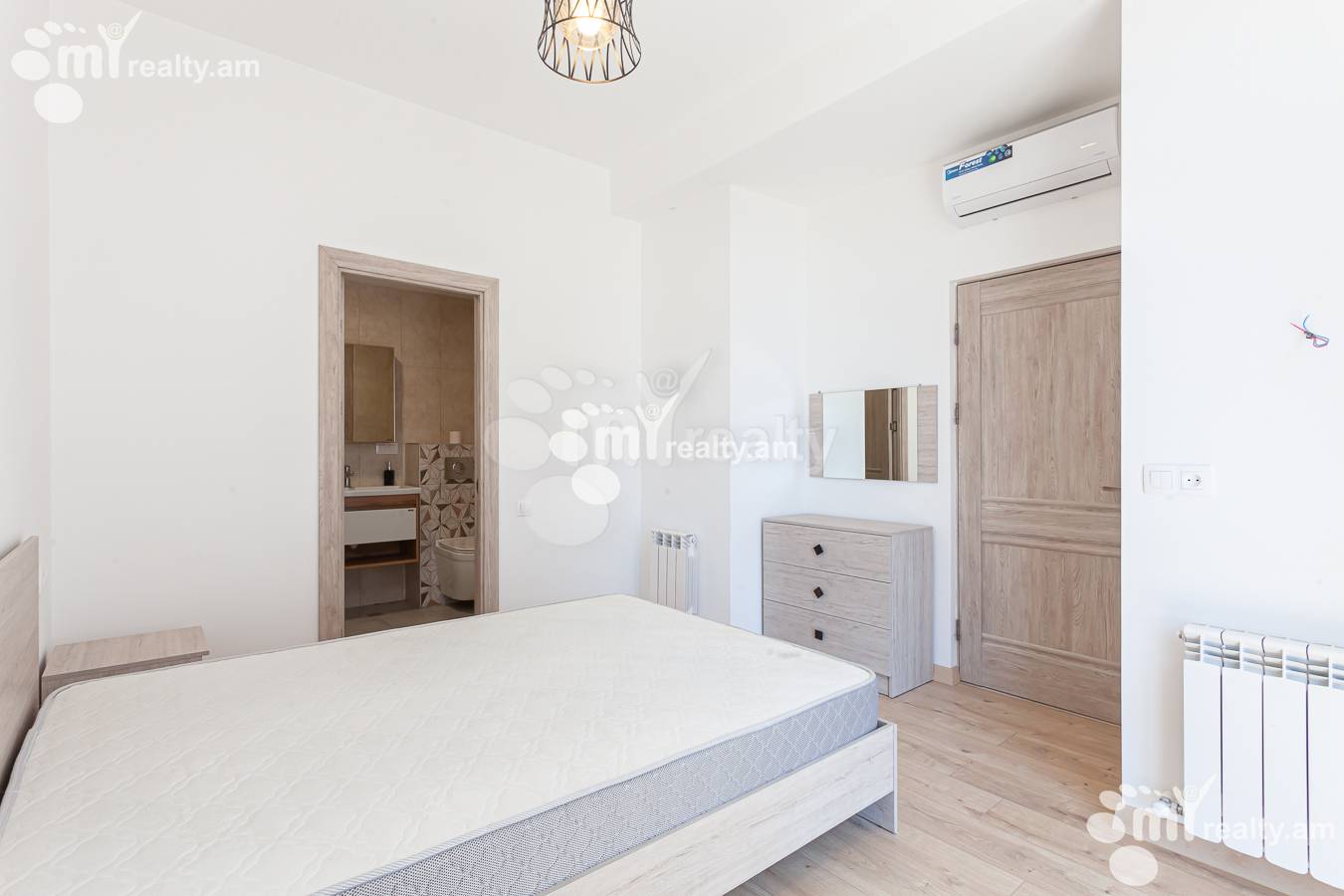 3 bedroom apartment for rent Aghbyur Serob St, Arabkir Yerevan, 155943