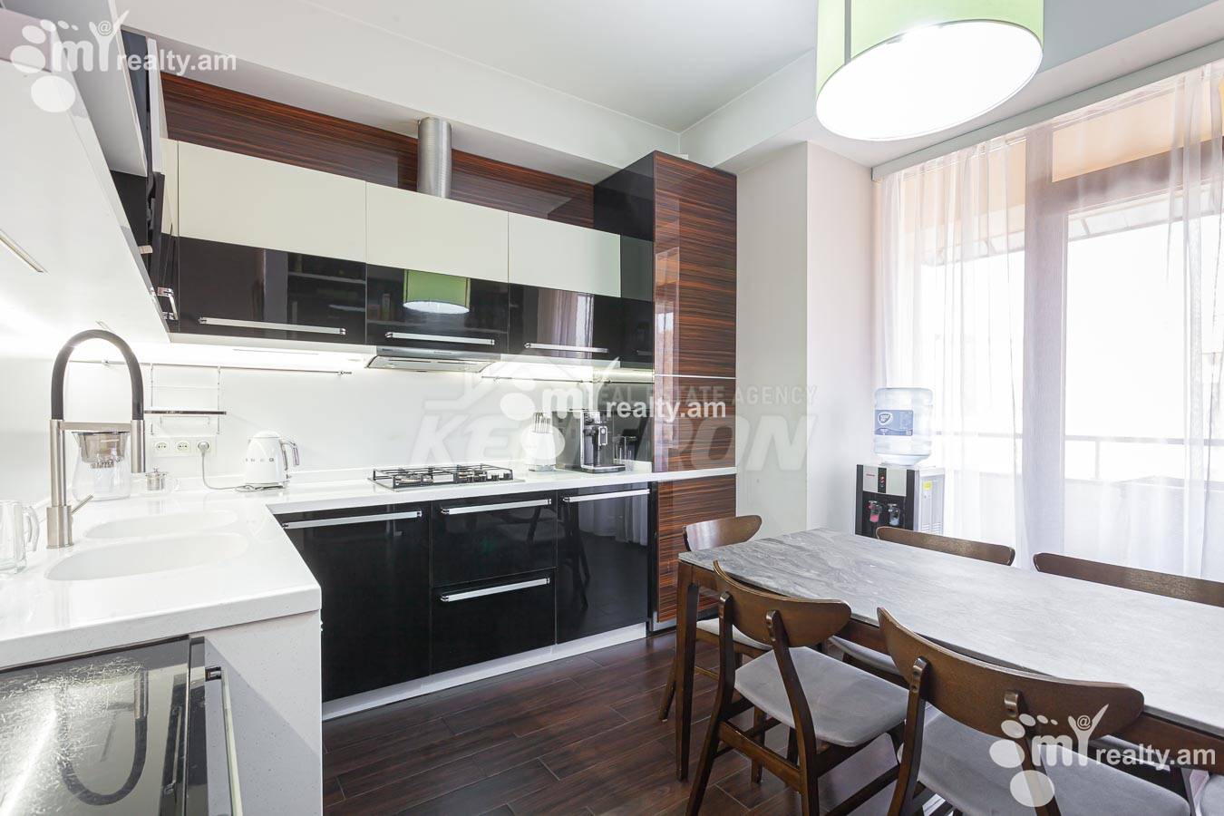 4 սենյականոց բնակարան  Վ. Դավթյան փող, Արաբկիր Երևան, 144169