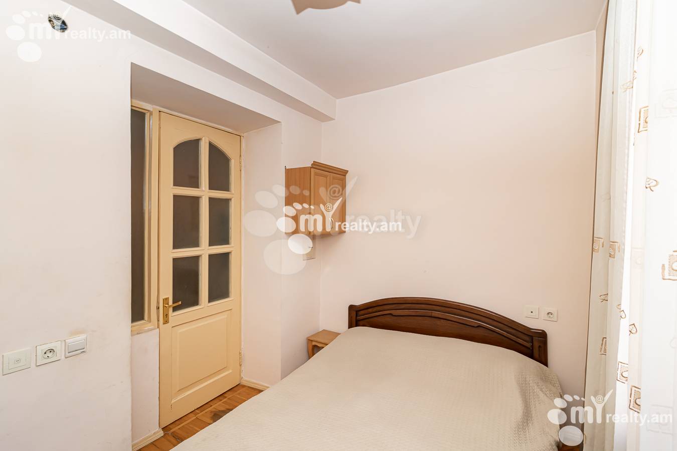 2 bedroom apartment for rent Tumanyan St, Center Yerevan, 144591