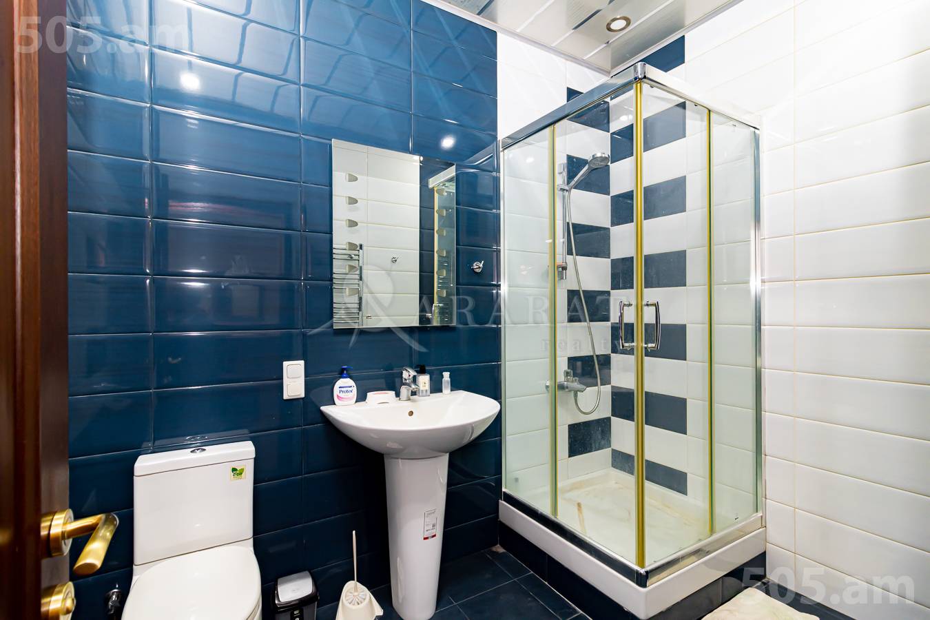 4 bedroom apartment for sale Aram St, Center Yerevan, 154641