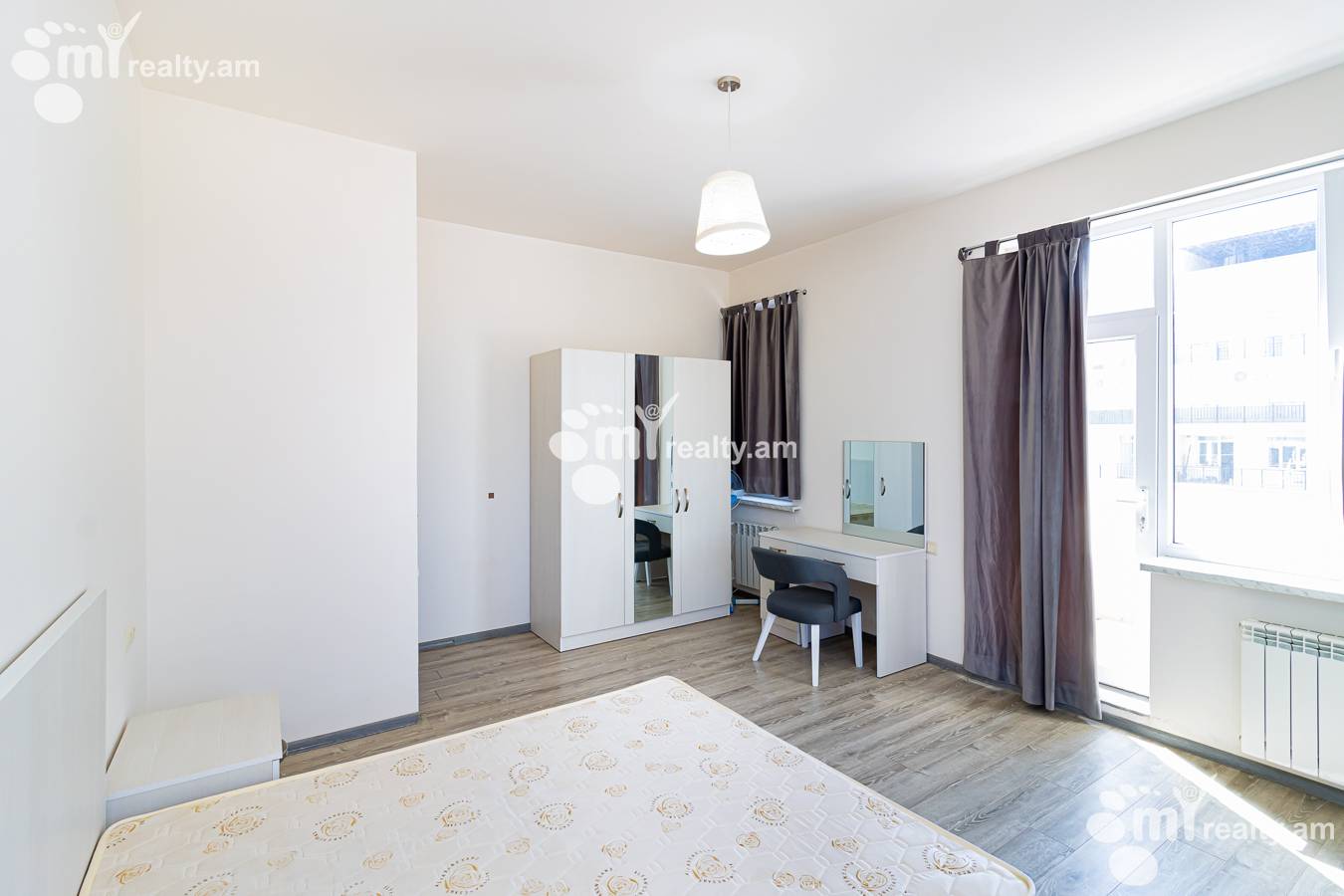 Снять 4 комнатную квартиру Давиташен 4 ый блок, Давташен Ереван, 153319