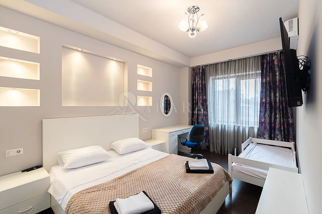 3 bedroom apartment for rent Armenak Armenakyan St, Norque Marache Yerevan, 159456