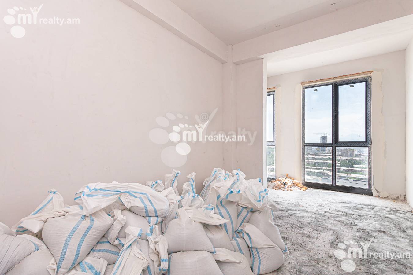 3 bedroom apartment for sale خیابان آبِلیان, آچاپنیاک ایروان, 155639