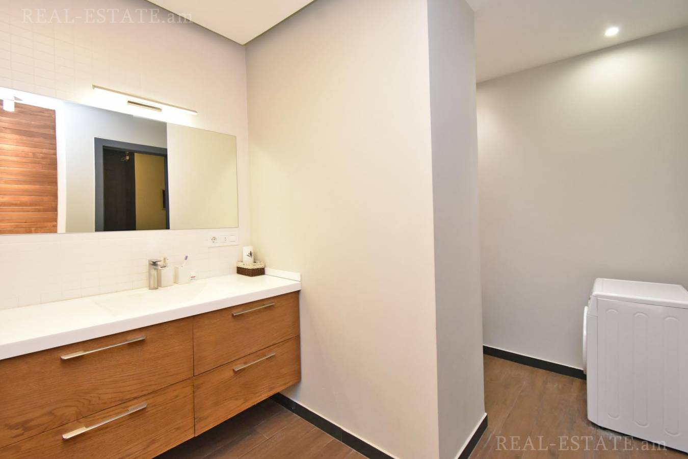 3 bedroom apartment for sale Komitas Ave, Arabkir Yerevan, 138962