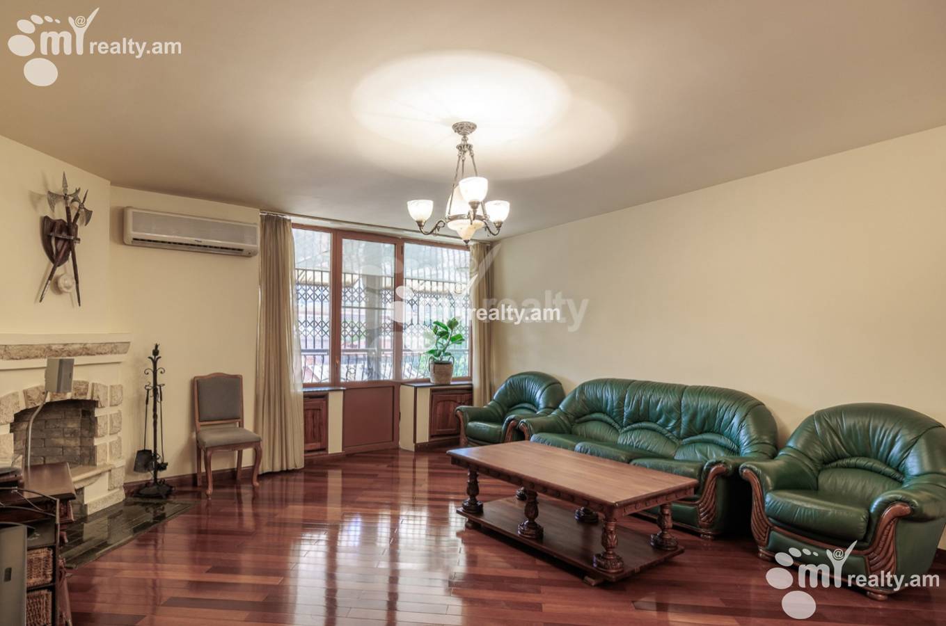 Купить 6 комнатную квартиру Таманян ул, Центр Ереван, 156195