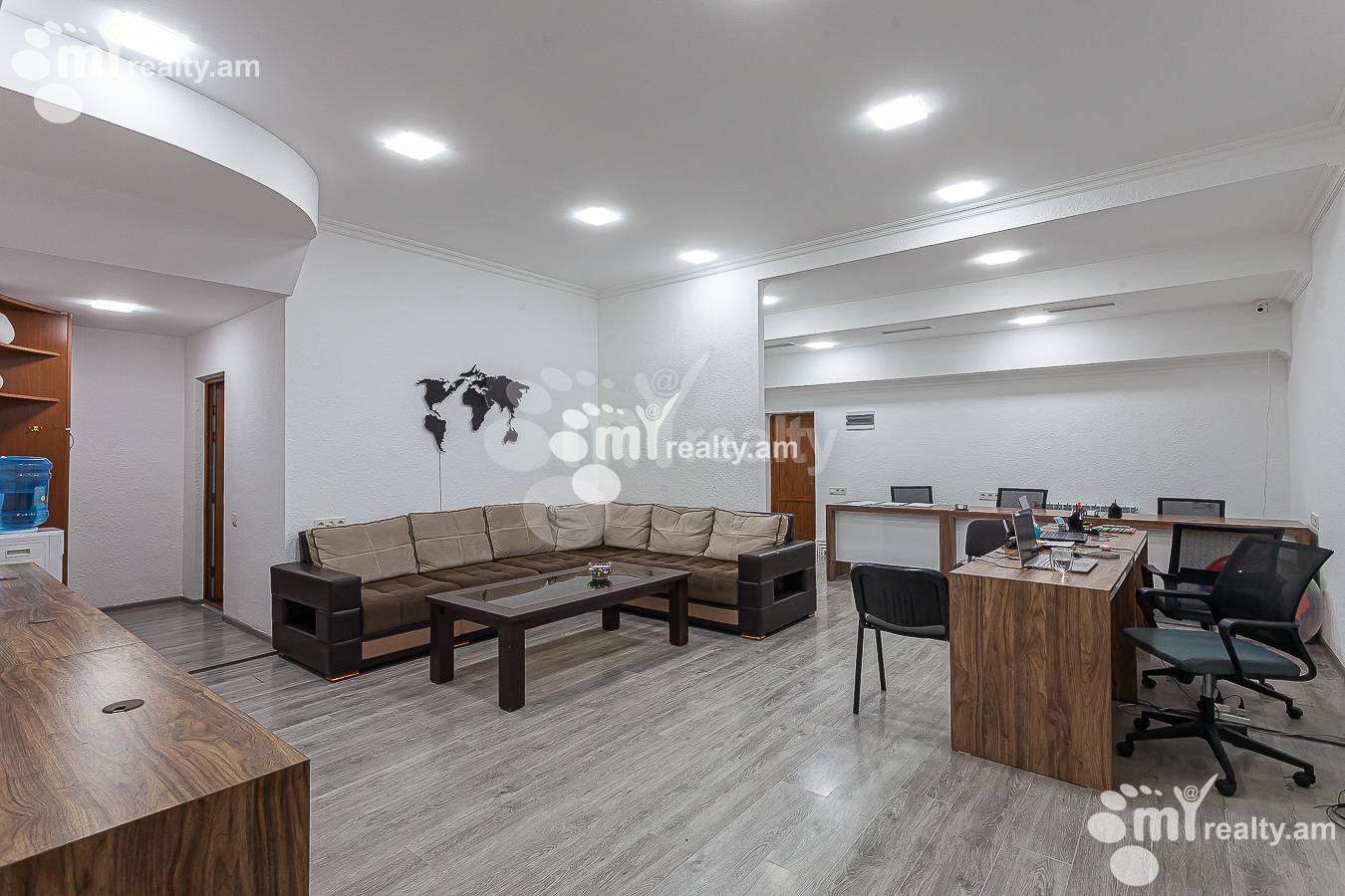Commercial for rent خیابان تیگران مِتس, مرکز شهر ایروان, 149034