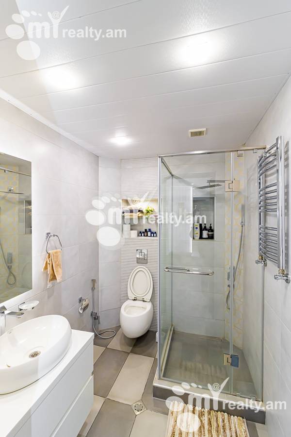 2 bedroom apartment for sale Amiryan St, Center Yerevan, 154194