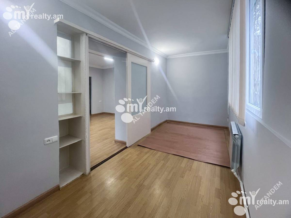 Commercial property for rent Mashtots Ave, Center Yerevan, 159420