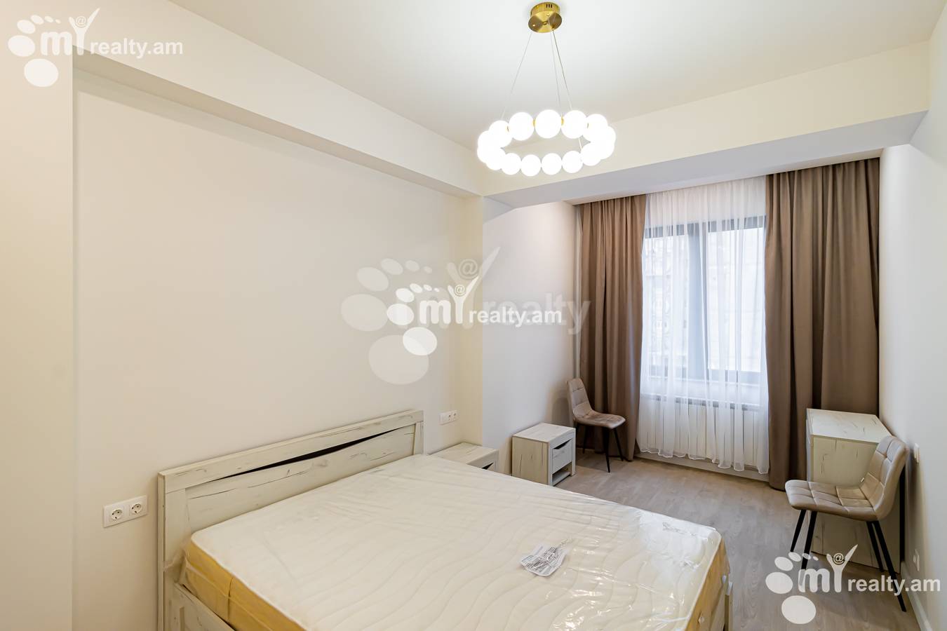 Купить 2 комнатную квартиру Амбардзумян ул, Арабкир Ереван, 154195