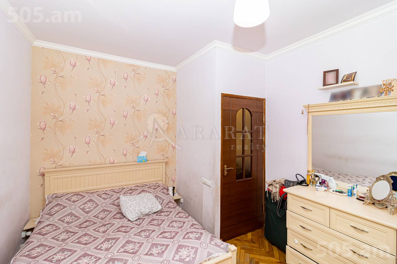 Купить 2 комнатную квартиру Амбардзумян ул, Арабкир Ереван, 154866