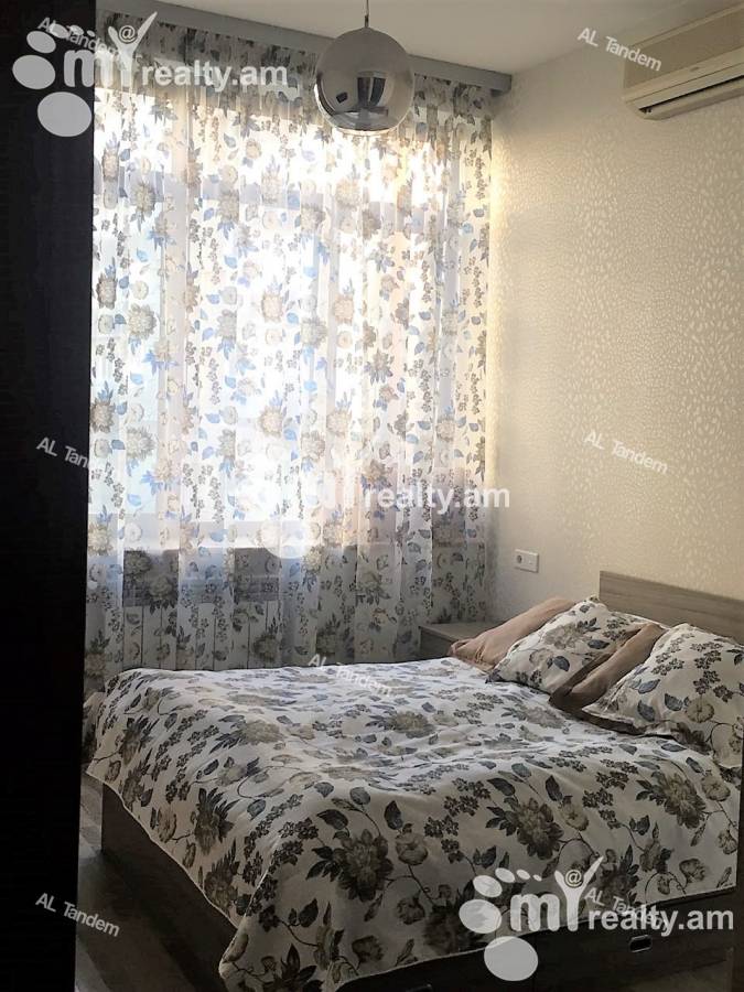 4 bedroom apartment for sale Nalbandyan St, Center Yerevan, 124001