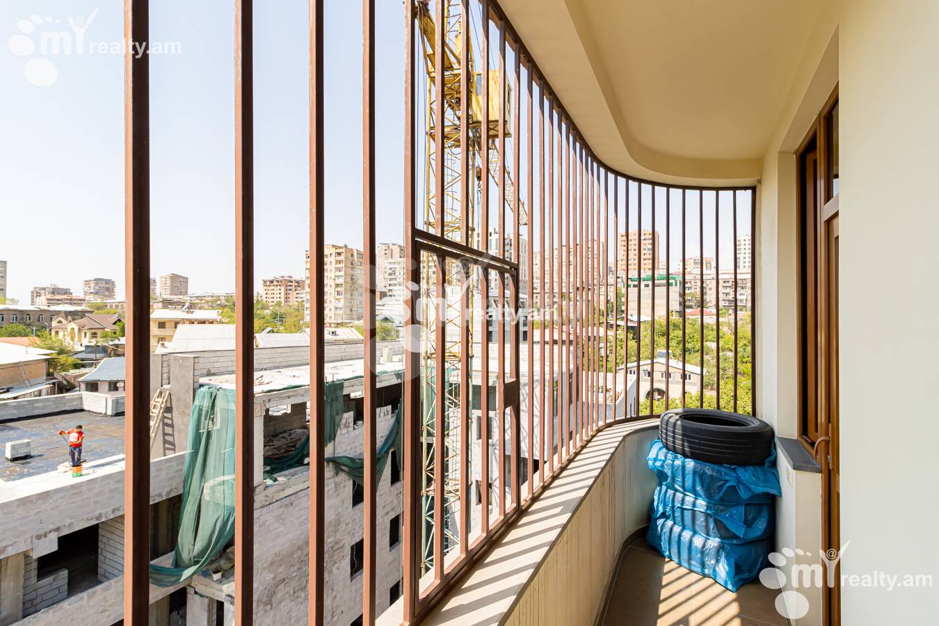 3 bedroom apartment for sale Ler. Kamsar St, Center Yerevan, 153195